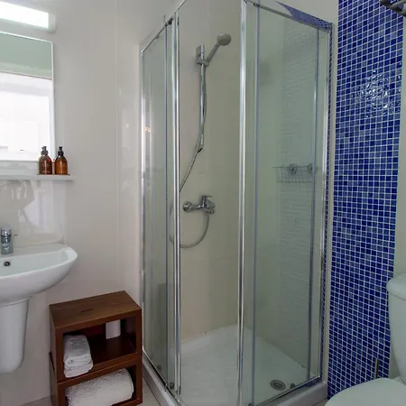 Apartment Seafront Stylish Apt, Protaras